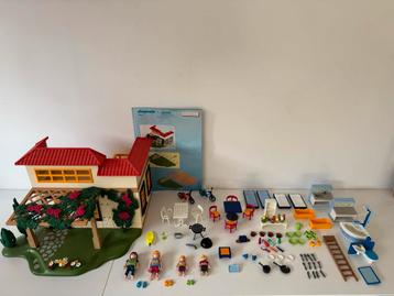 Playmobil 4857 vakantiehuis beschikbaar voor biedingen