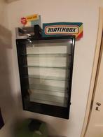 Aluminium hangvitrine, Ophalen, 50 tot 100 cm, Zo goed als nieuw, Minder dan 25 cm