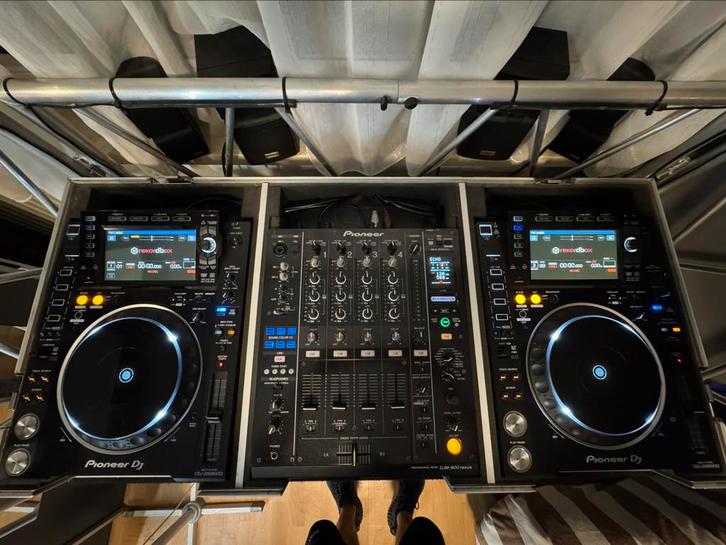 Pioneer cdj2000nx2 met djm 900nxs, Muziek en Instrumenten, Dj-sets en Draaitafels, Zo goed als nieuw, Pioneer, Ophalen