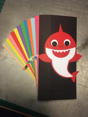 Traktatie Baby Shark, jarig, hoera, trakteren, feest, leuk  beschikbaar voor biedingen