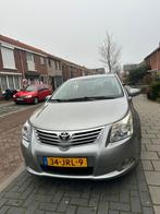 Toyota Avensis 1.6 16V Vvt-i Sedan 2009 Grijs, Auto's, Voorwielaandrijving, 65 €/maand, 15 km/l, Avensis