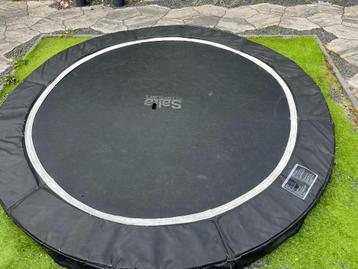 Trampoline Salta beschikbaar voor biedingen