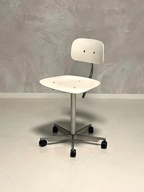 Kevi burostoel Jorgen Rasmussen bureaustoel Fritz Hansen, Huis en Inrichting, Bureaustoelen, Gebruikt, Bureaustoel, Wit, Ophalen