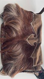 Te koop: grote leren tas, huid, bont, groen., Sieraden, Tassen en Uiterlijk, Tassen | Damestassen, Ophalen of Verzenden, Zo goed als nieuw