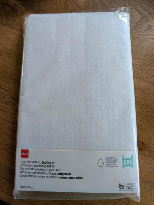 moltons





molton matrasbeschermer ledikant 50x90 HEMA, Kinderen en Baby's, Babywiegjes en Ledikanten, Nieuw, Overige typen