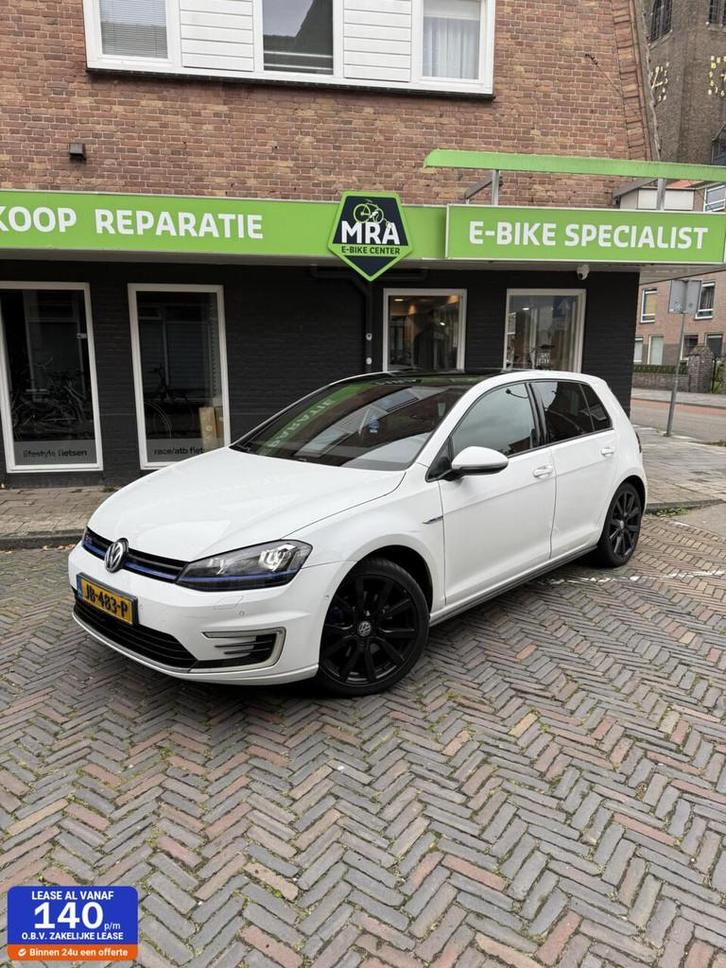Volkswagen Golf 1.4 TSI GTE Schuif-Dak/ECC/Adaptive Cruise!, Auto's, Volkswagen, Bedrijf, Te koop, Golf, ABS, Achteruitrijcamera
