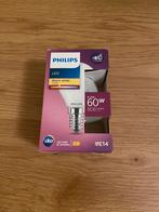 Philips led warm white 60W E14, Huis en Inrichting, Lampen | Losse lampen, Nieuw, Ophalen of Verzenden