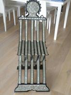 Inklapbare zwartgelakte stoel met parelmoer inlegwerk., Huis en Inrichting, Ophalen, Gebruikt, Overige kleuren, Hout