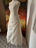 Pronovias vintage trouwjurk, Kleding | Dames, Trouwkleding en Trouwaccessoires, Ophalen of Verzenden, Zo goed als nieuw, Wit, Trouwjurk