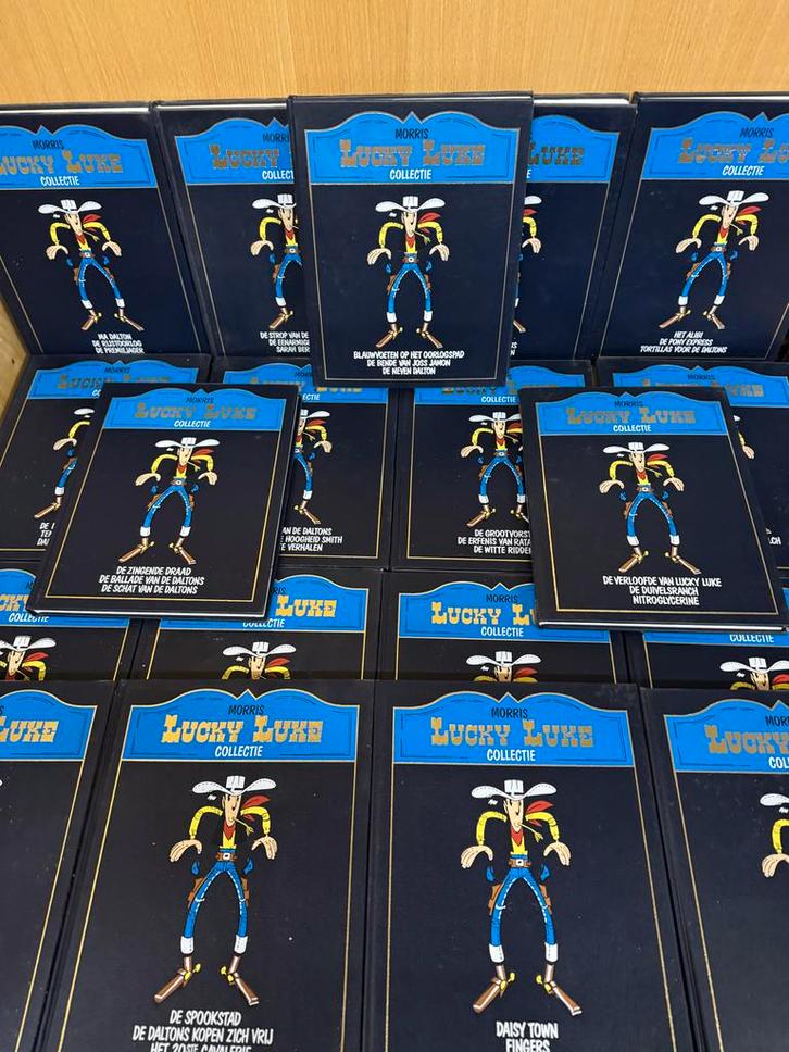 Lucky Luke Collectie - Diverse Albums  19 stuks, Boeken, Stripboeken, Zo goed als nieuw, Meerdere stripboeken, Ophalen of Verzenden