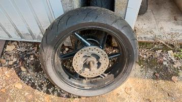 Honda Fireblade a wiel met schijf beschikbaar voor biedingen