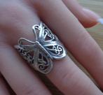 zilveren ring vlinder [388], Sieraden, Tassen en Uiterlijk, Ringen, 18 tot 19, Verzenden, Zo goed als nieuw, Dame