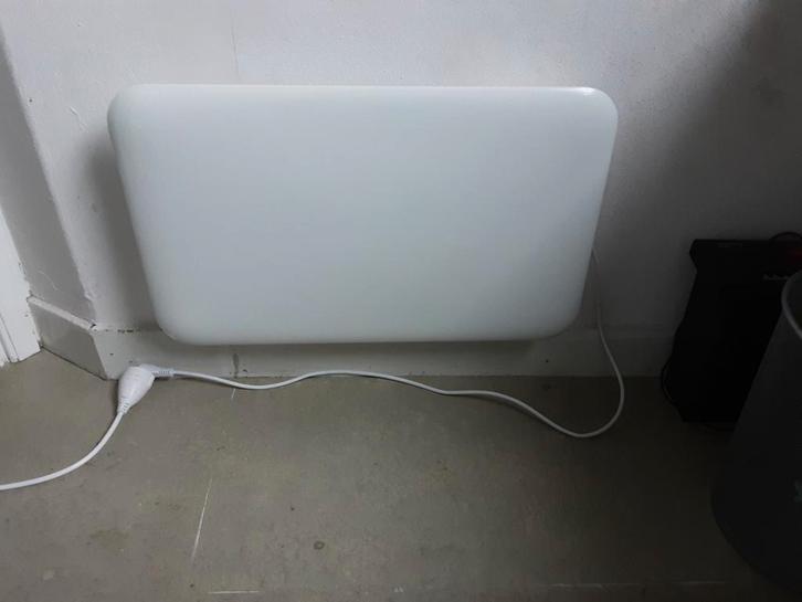 Mill IB600DN Elektrisch Wandpaneel, Doe-het-zelf en Verbouw, Verwarming en Radiatoren, Zo goed als nieuw, Kachel, 500 tot 800 watt