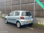 Toyota Yaris 1.0 VVT-iLAGEKM/NAP/NWEAPK, Gebruikt, 4 cilinders, 855 kg, Origineel Nederlands