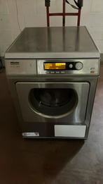 Miele wasdroger professioneel, 1200 tot 1600 toeren, 8 tot 10 kg, Ophalen of Verzenden, Zo goed als nieuw