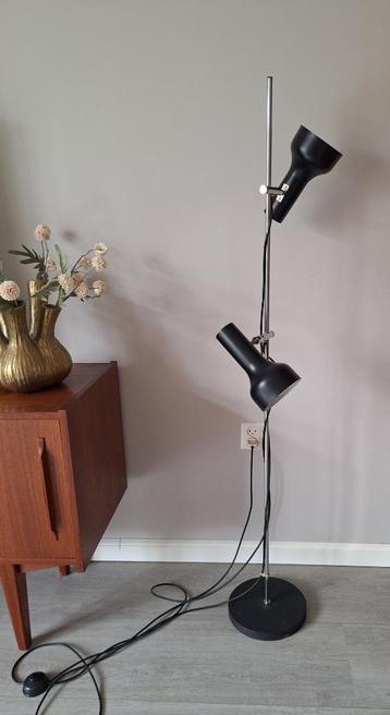 Vintage staande lamp 2 spot zwart beschikbaar voor biedingen
