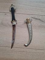 Dolk gemaakt van hout en koper, Antiek en Kunst, Ophalen of Verzenden