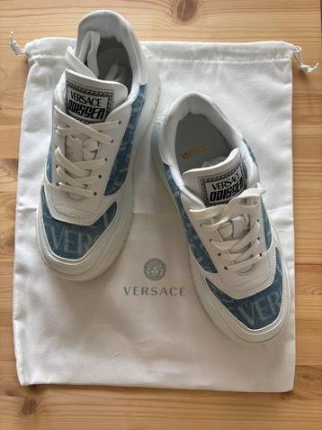 Versace Allover Odissea sneakers orginele prijs €520 beschikbaar voor biedingen