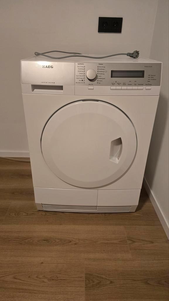AEG Lavatherm Protex 8 kg condensdroger A+

85×85×60 cm, Witgoed en Apparatuur, Wasdrogers, Zo goed als nieuw, Condens, Voorlader