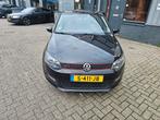 Volkswagen Polo 1.4 16V FSI 63KW 2011 Zwart, Auto's, Voorwielaandrijving, 970 kg, Stof, Zwart