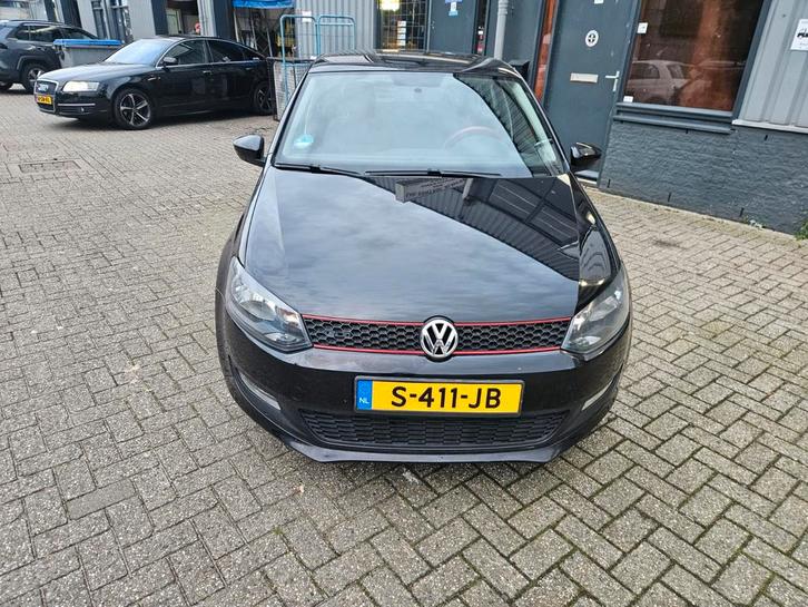 Volkswagen Polo 1.4 16V FSI 63KW 2011 Zwart, Auto's, Volkswagen, Bedrijf, Polo, ABS, Airbags, Airconditioning, Bluetooth, Boordcomputer