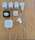Philips Hue bridge met bewegingsmelder, lamp en 3 smart plug, Ophalen of Verzenden, Zo goed als nieuw
