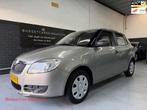Skoda Fabia 1.4-16V Classic Nap/5Drs/APK 02-2027!, Auto's, Skoda, Voorwielaandrijving, 4 cilinders, Beige, Origineel Nederlands