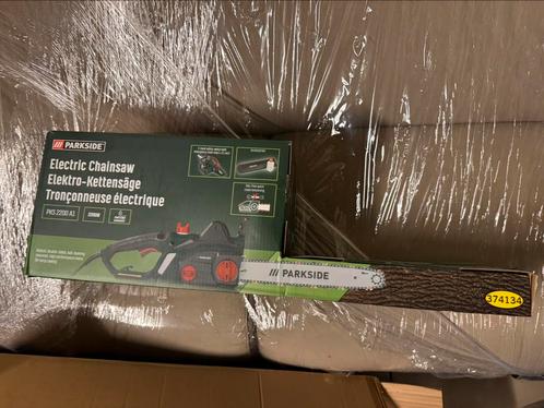 Nieuw! Elektrische Heggenschaar Parkside 2200W – PKS 2200 A1, Tuin en Terras, Heggenscharen, Zo goed als nieuw, Elektrisch, Ophalen