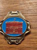 R 100 Oude Sovjet Speldje Moskou 3 Verschillende, Verzamelen, Speldjes, Pins en Buttons, Ophalen of Verzenden, Gebruikt, Stad of Land