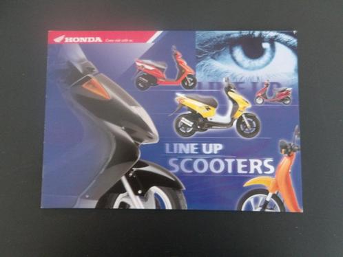 Honda Scooters line up jan 1999, Fietsen en Brommers, Handleidingen en Instructieboekjes, Zo goed als nieuw, Verzenden