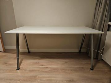 IKEA Bureau 80x160cm - zeer goede staat. beschikbaar voor biedingen