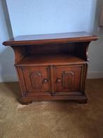 Kastje donker hout geschikt voor o.a. tv of stereo, Huis en Inrichting, Ophalen, Klassiek, 50 tot 100 cm, Zo goed als nieuw