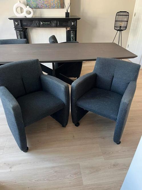 Gratis af te halen - 4 Eetkamerstoelen Leolux, Huis en Inrichting, Stoelen, Gebruikt, Vier, Stof, Overige materialen, Grijs, Ophalen