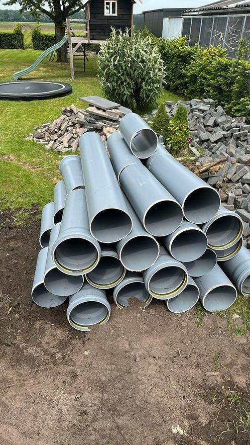Pvc rond 250, Doe-het-zelf en Verbouw, Buizen en Afvoer, Zo goed als nieuw, Pvc, Ophalen