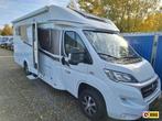 Carado T448 130 PK EURO 5 -XL APARTE BEDDEN+HEFBED, Caravans en Kamperen, Ringverwarming, Buitenlamp, Fiat, Koelkast