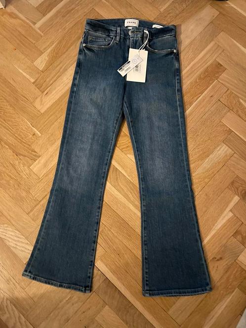 Nieuw: jeans Frame model Le crop mini boot maat 25, Kleding | Dames, Spijkerbroeken en Jeans, Nieuw, W27 (confectie 34) of kleiner