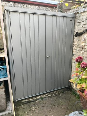 Biohort tuinkast zilvergrijs (bxdxh)155x83x182,5 cm beschikbaar voor biedingen