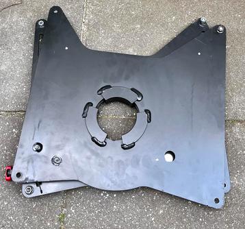 Scopema VW T5 - T6 draaiplateau met verhoging driver side beschikbaar voor biedingen