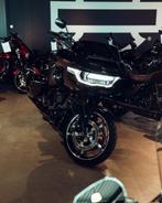 Harley-Davidson FLTRX Road Glide Black Trim Vivid Black, Motoren, Motoren | Harley-Davidson, Bedrijf, Ap.nl@harley-davidson.com