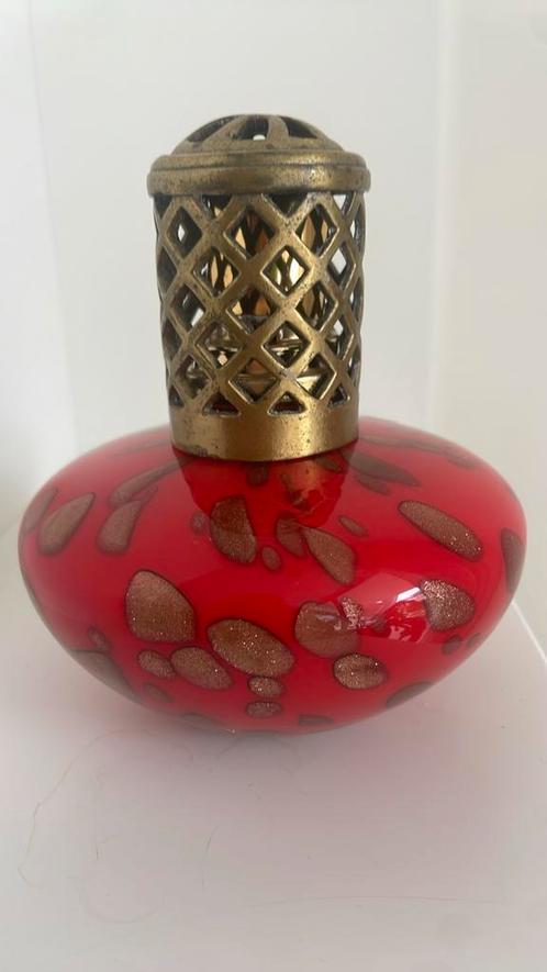 Geurlamp Ashleigh Burwood Imperial Treasure Rood Goud, Huis en Inrichting, Woonaccessoires | Overige, Zo goed als nieuw, Ophalen of Verzenden