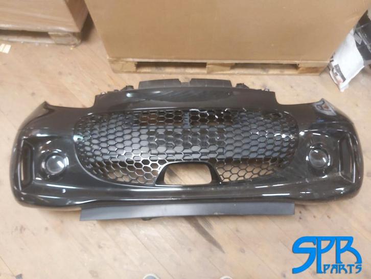 SMART FORTWO W453 EQ FACELIFT Voorbumper ZWART BUMPER > 2020, Auto-onderdelen, Carrosserie en Plaatwerk, Bumper, Smart, Voor, Gebruikt