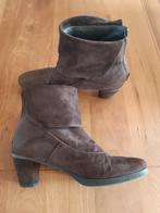 PoccoPazza bruin suede dames laarsje maat 42, Kleding | Dames, Schoenen, Ophalen, Zo goed als nieuw, Bruin