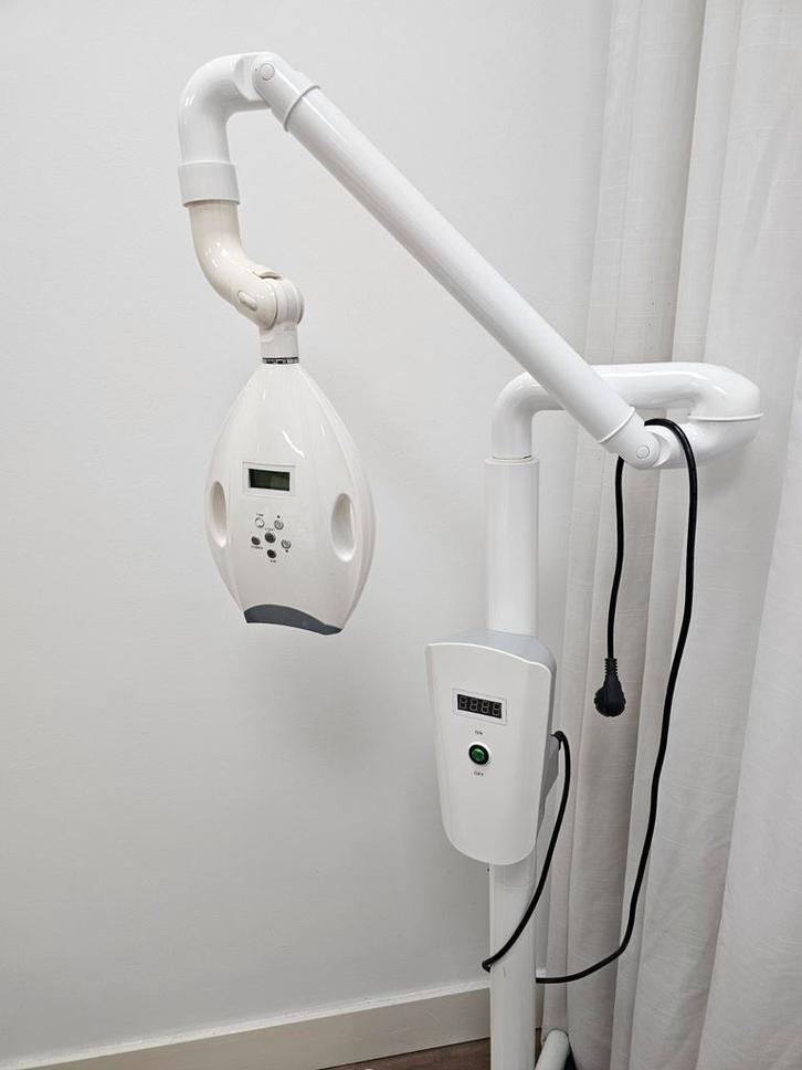 Professioneel Tandenbleekapparaat voor Schoonheidssalon, Sieraden, Tassen en Uiterlijk, Beautycases, Gebruikt, Ophalen