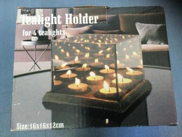 Glazen Cube Theelichtje Kaarshouder beschikbaar voor biedingen