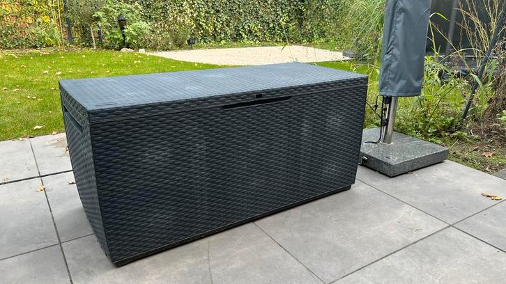 Keter Opbergbox / Kussenbox, Tuin en Terras, Bergingen en Tuinkasten, Zo goed als nieuw, Overige typen, Kunststof, Ophalen