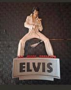 Elvis presley mcfarlane Beeld met licht Afmetingen 34x21 cm, Verzenden, Pop, Beeldje of Miniatuur