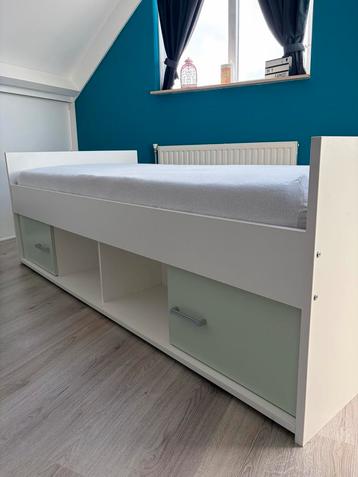 Net kinderbed 200x90 cm incl. matras