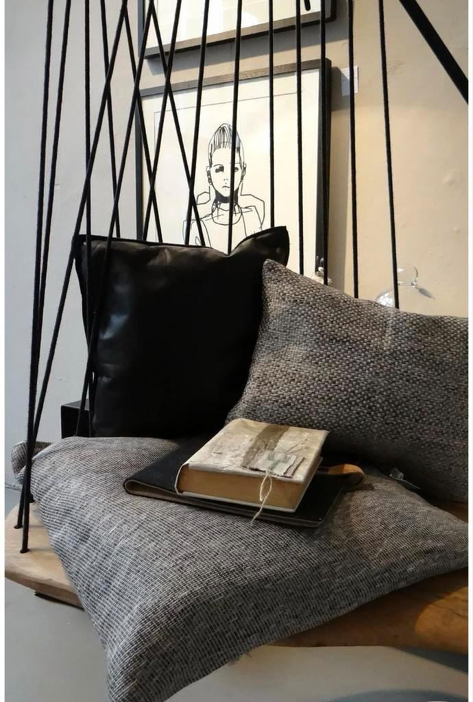 Linnen woonkussens leitner, Huis en Inrichting, Woonaccessoires | Kussens, Zo goed als nieuw, Grijs, Rechthoekig, Ophalen of Verzenden