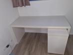 IKEA Malm/Jonas uitschuifbaar bureau/ extendable desk, Huis en Inrichting, Bureaus, Ophalen, Met wielen, Gebruikt, Bureau