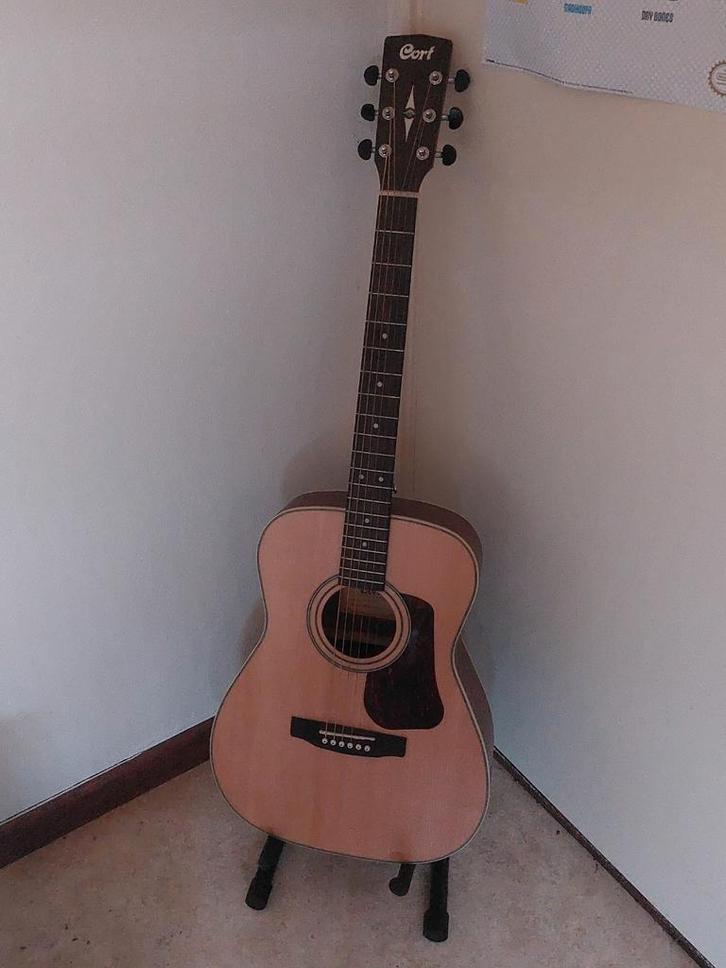 Cort Earth 70 Gitaar - Nieuwstaat - Beginner Vriendelijk, Muziek en Instrumenten, Snaarinstrumenten | Gitaren | Akoestisch, Nieuw